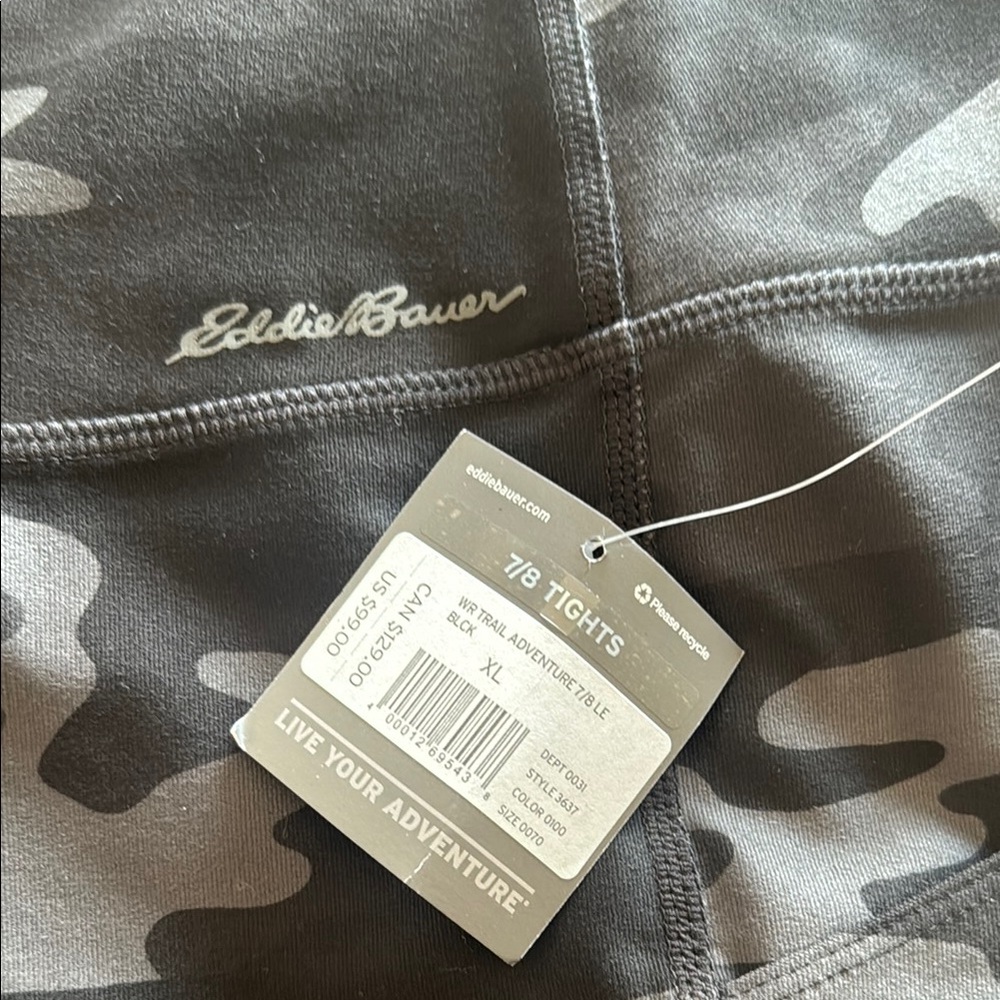 🆕 Eddie Bauer Black Camo 7/8 Leggings with Pockets. XL. NWT💥 - Picture 3 of 5